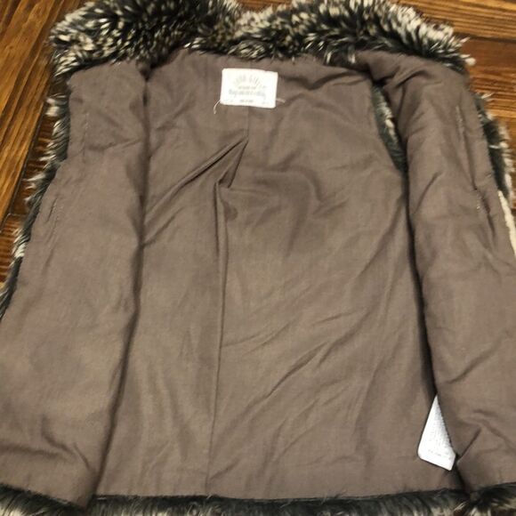 ZARA Girls Faux Fur Vest Brown Size 5/6 - Picture 4 of 6